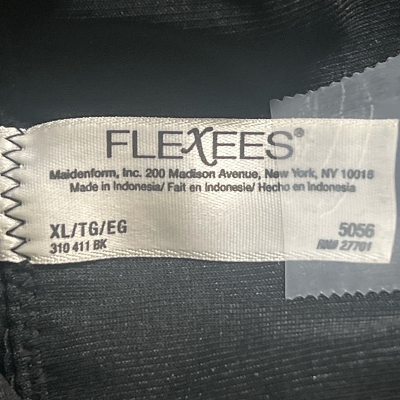 Flexees Black Shapewear for Seamless Comfort - Picture 2 of 4